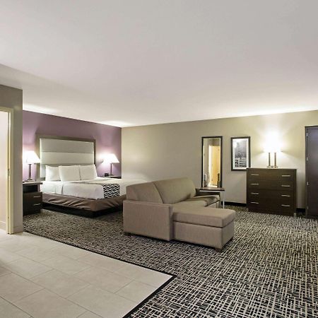 La Quinta Inn By Wyndham Radford Εξωτερικό φωτογραφία